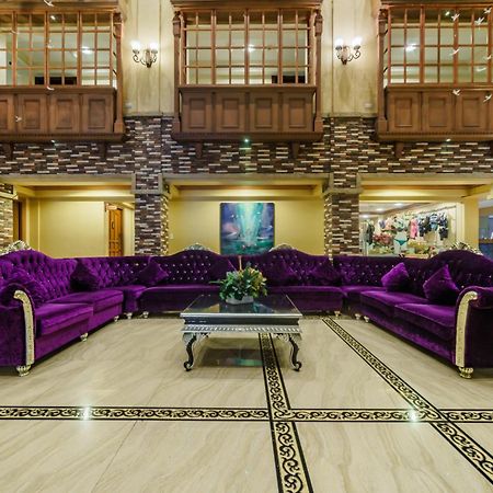 Villa Caceres Hotel Naga  Luaran gambar