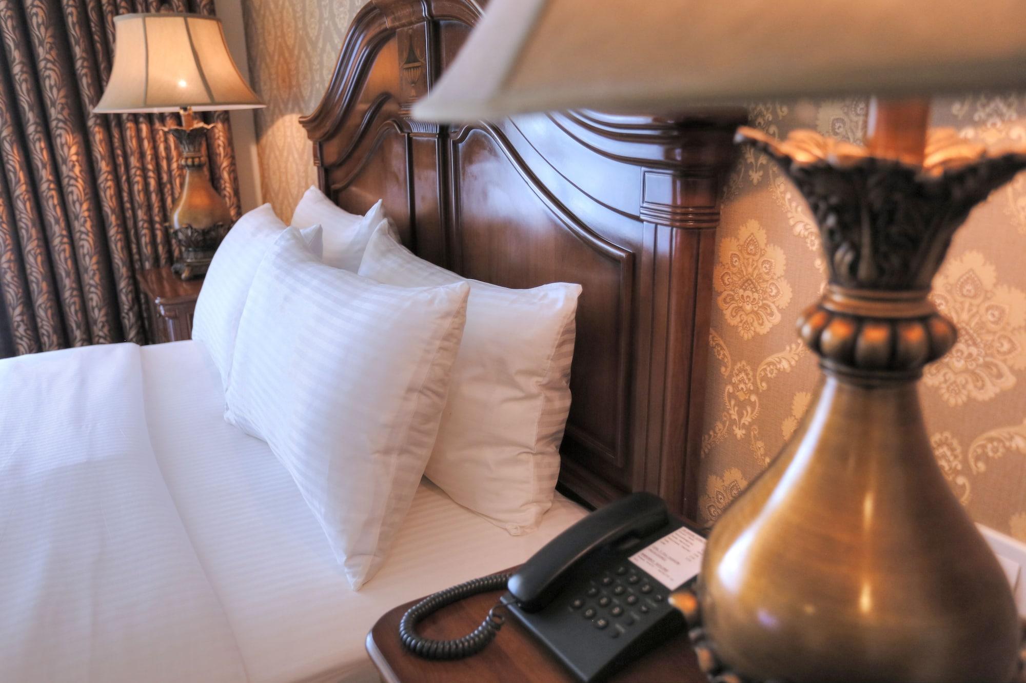 Villa Caceres Hotel Naga  Luaran gambar