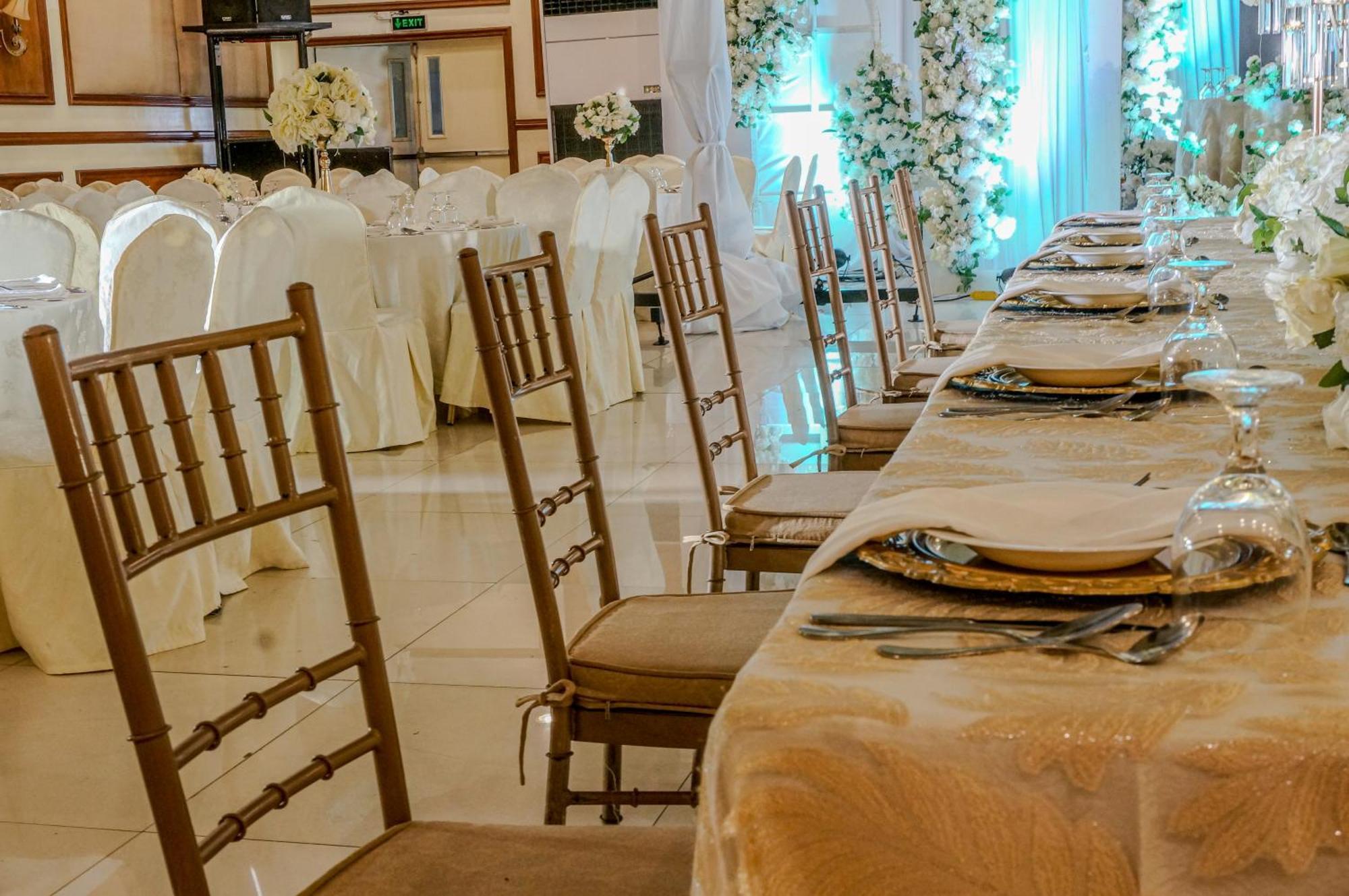 Villa Caceres Hotel Naga  Luaran gambar