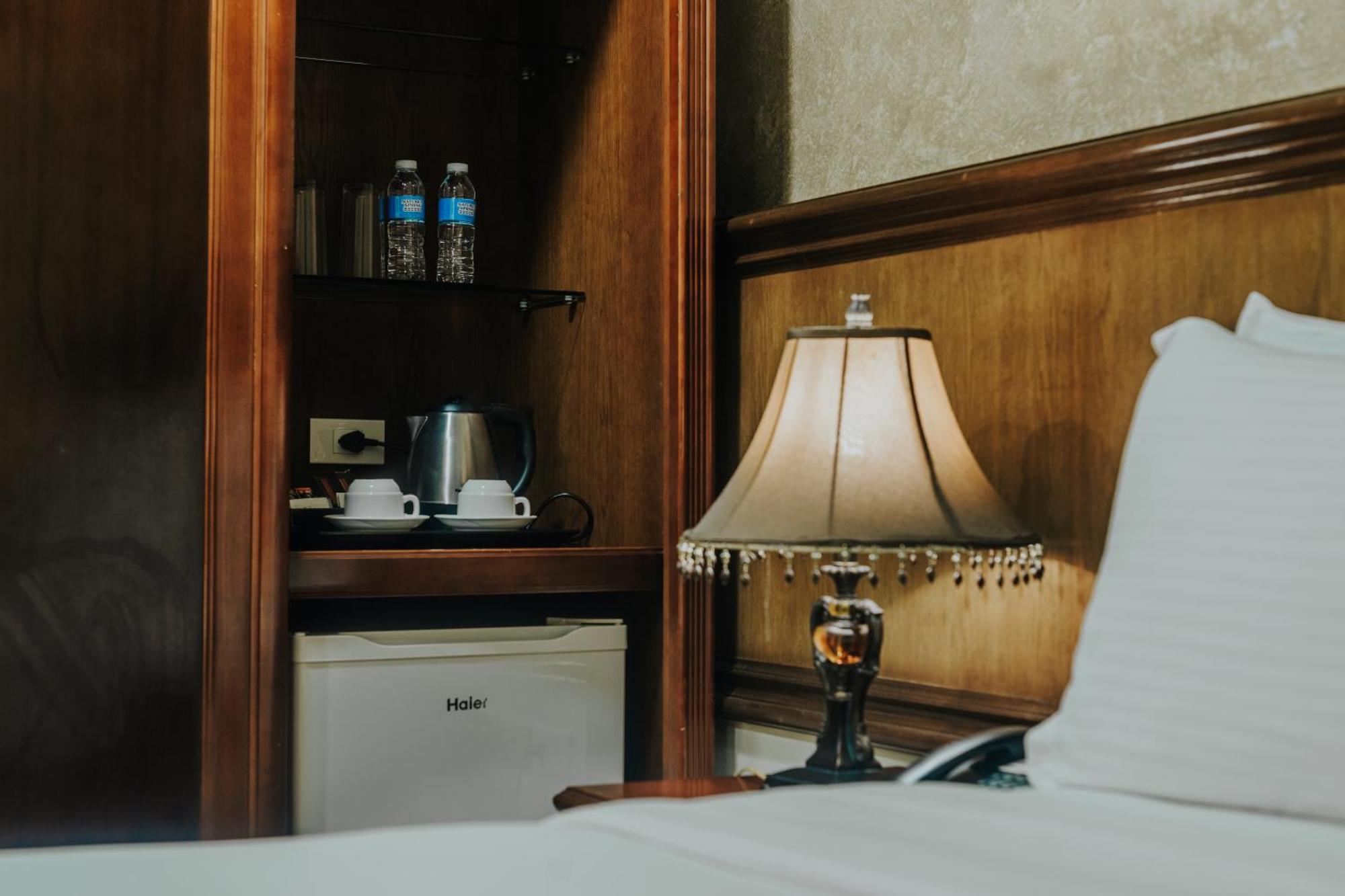 Villa Caceres Hotel Naga  Luaran gambar