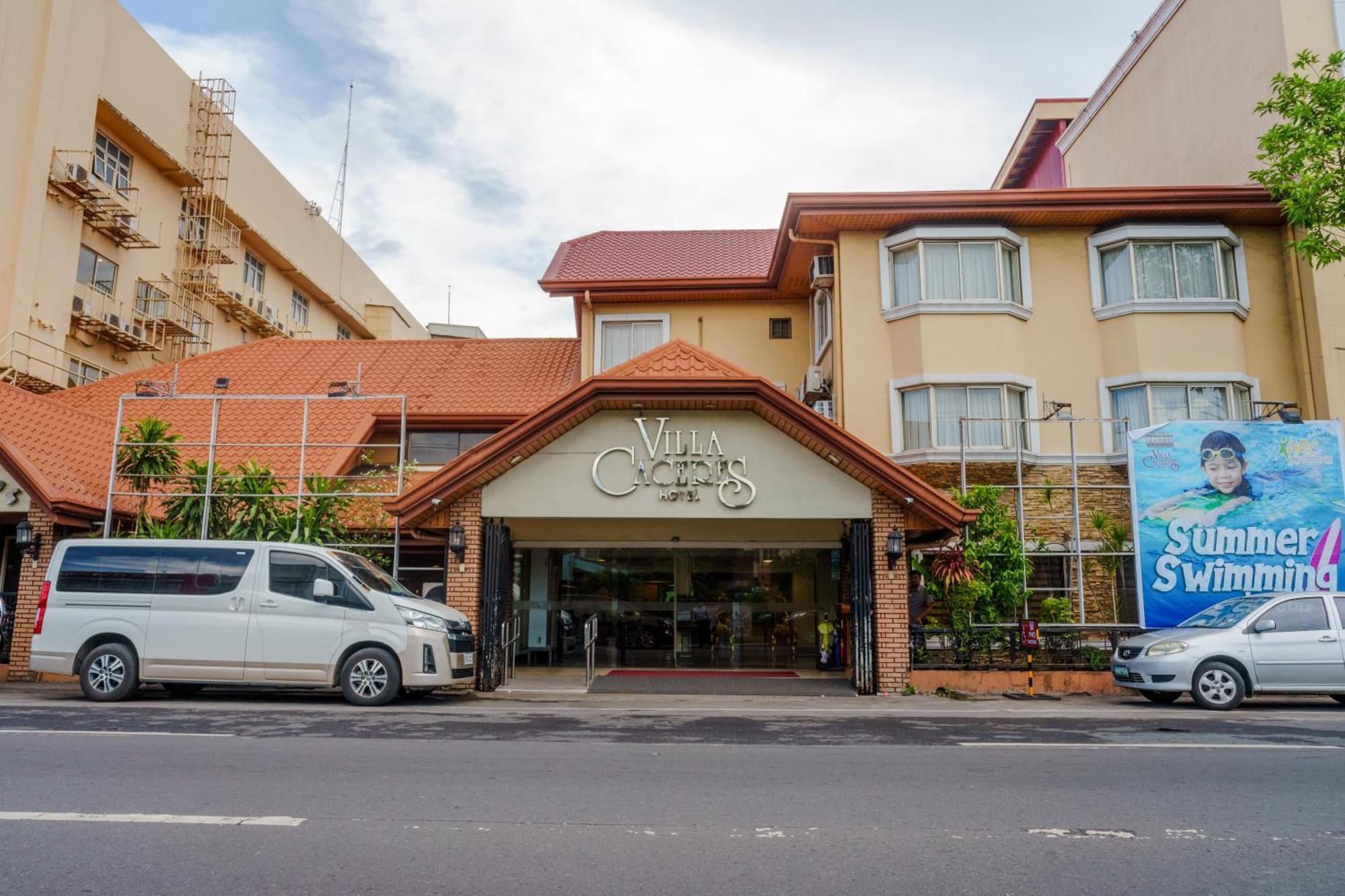 Villa Caceres Hotel Naga  Luaran gambar